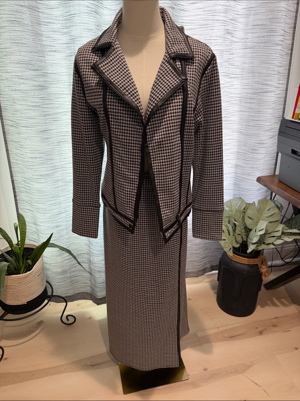 Black and Grey Houndstooth Midi Skirt with Coordinating Jacket Set